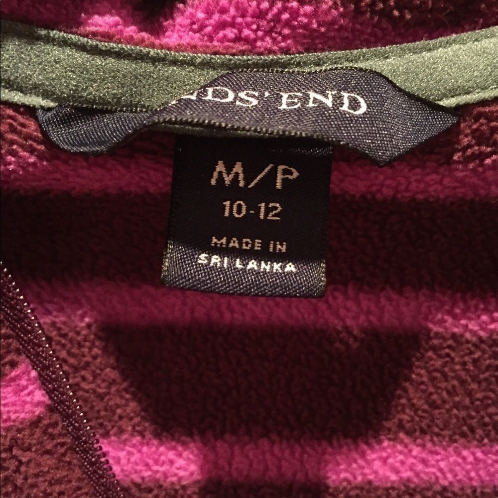 Lands End Pullover - Picture 3 of 4